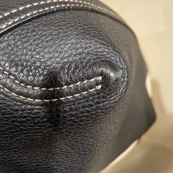 Authentic Gucci Reversible Rumble Tote - Picture 16 of 16